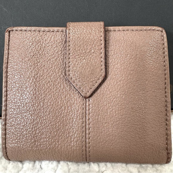 Vintage Burberry Compact Wallet - Picture 2 of 8